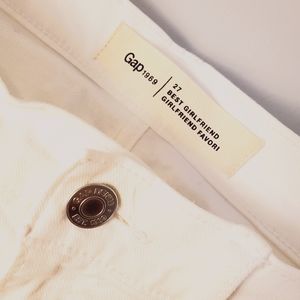 Gap 1969 Best Girlfriend Jeans